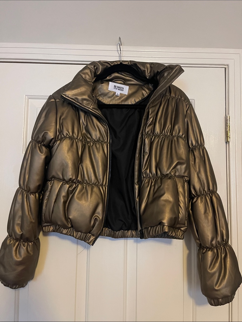 Steve Madden Metallic gold Cropped Puffer Jacket